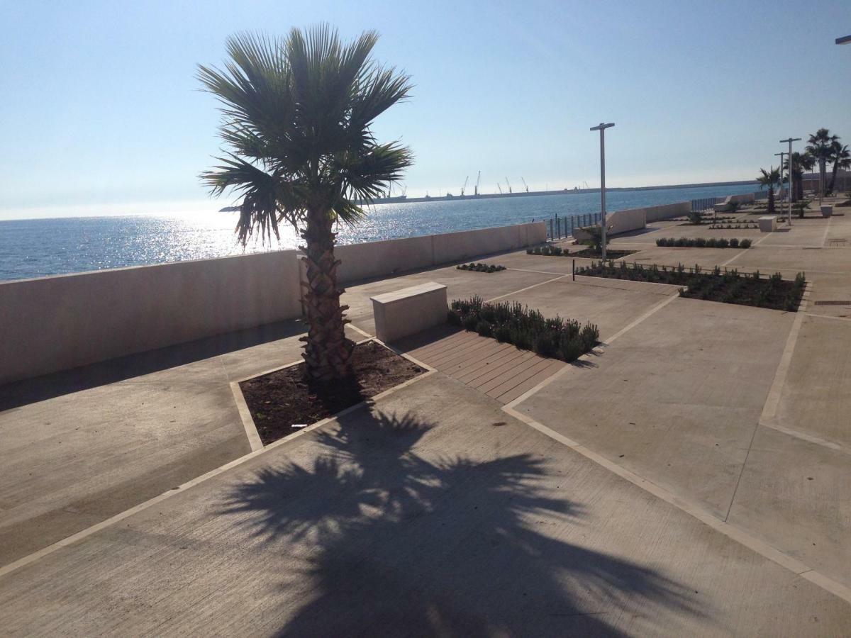 Appartamento La Finestra Sul Mare Pozzallo Bagian luar foto